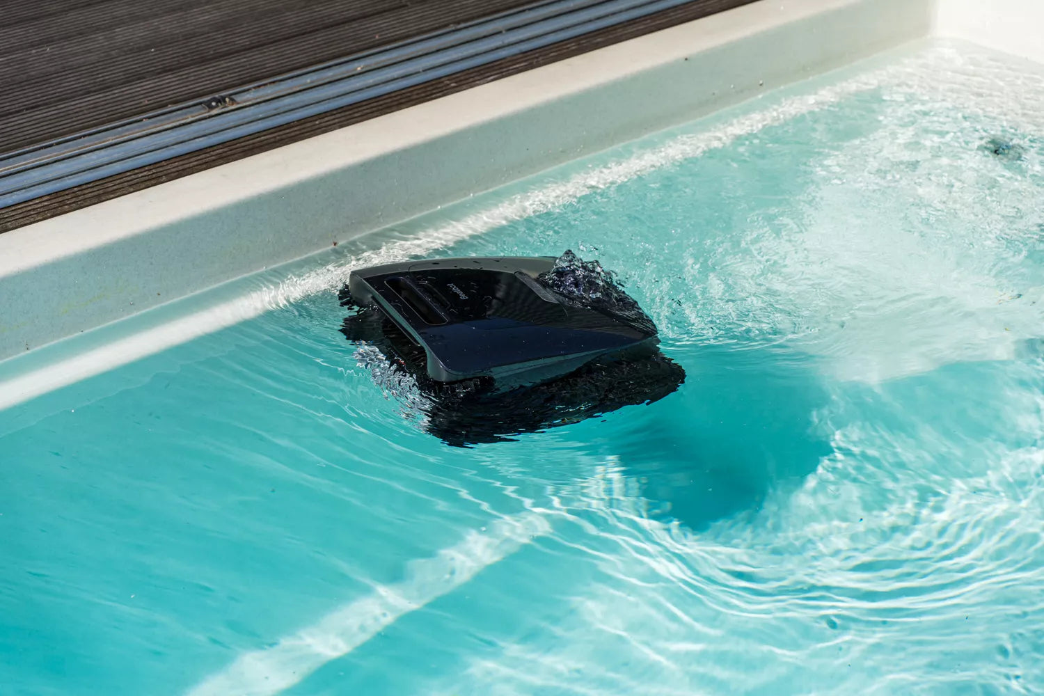 Beatbot AquaSense 2 Ultra Poolroboter mit KI-Navigation 5-in-1 Boden Wand Wasserlinie