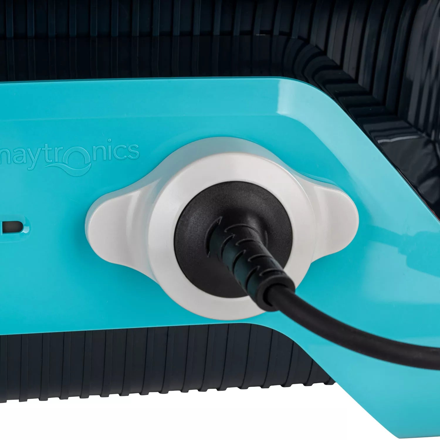 Dolphin Liberty 400 Poolroboter kabellos mit Akku App-Steuerung Wasserlinie 10x4m